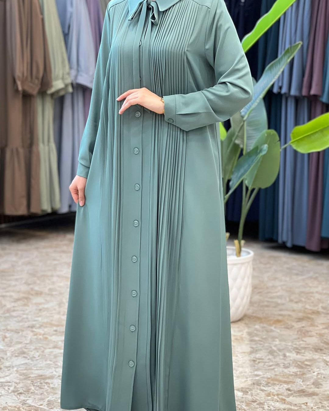 EVA ABAYA